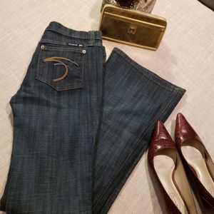FRANKIE B BOOT CUT JEANS J55